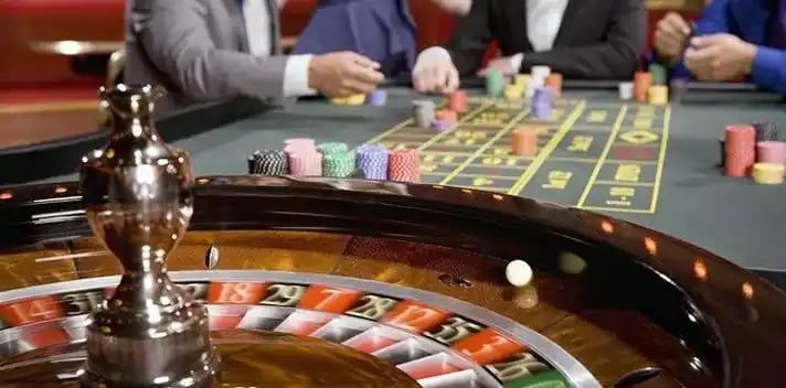 v8 casino